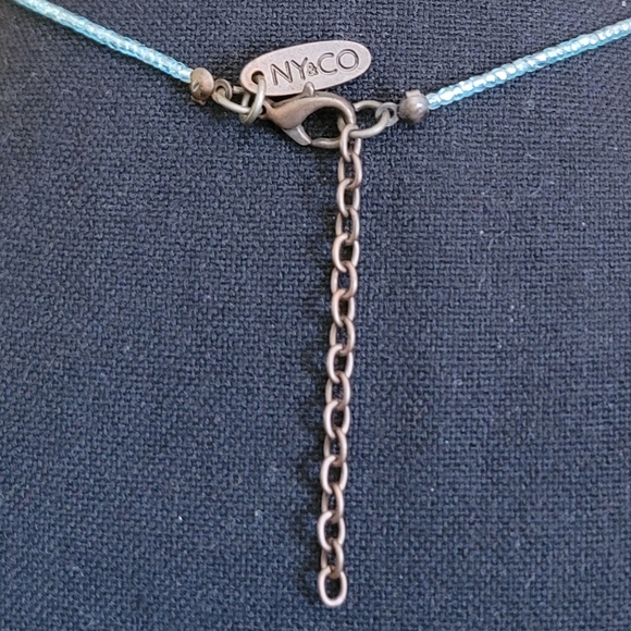 NWOT Beaded Floral Choker (NY&CO) - Picture 8 of 8